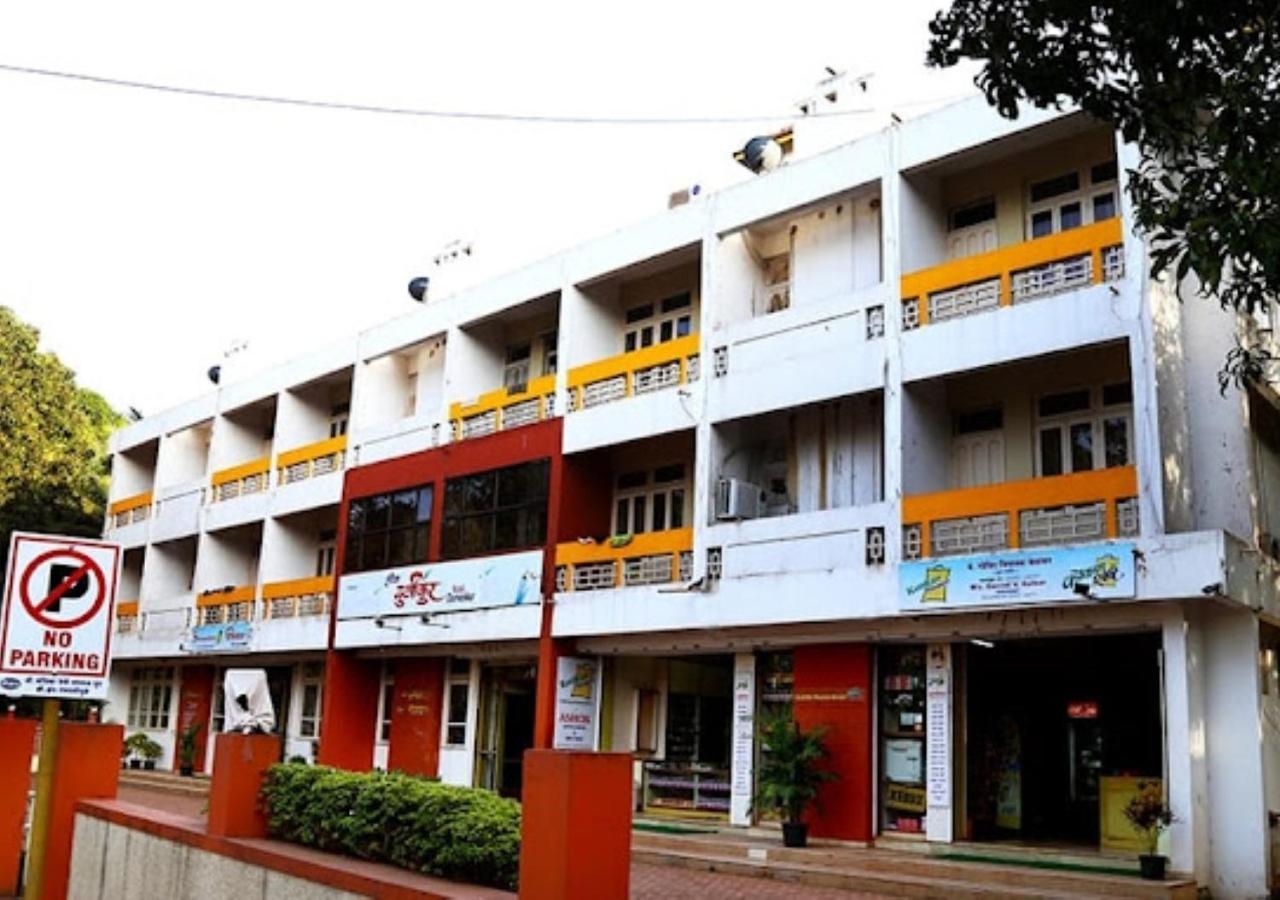 Hotel Durvankur Ganpatipule Kültér fotó