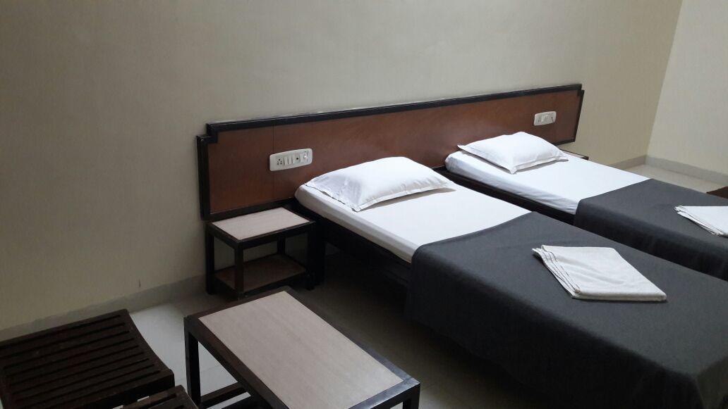 Hotel Durvankur Ganpatipule Kültér fotó